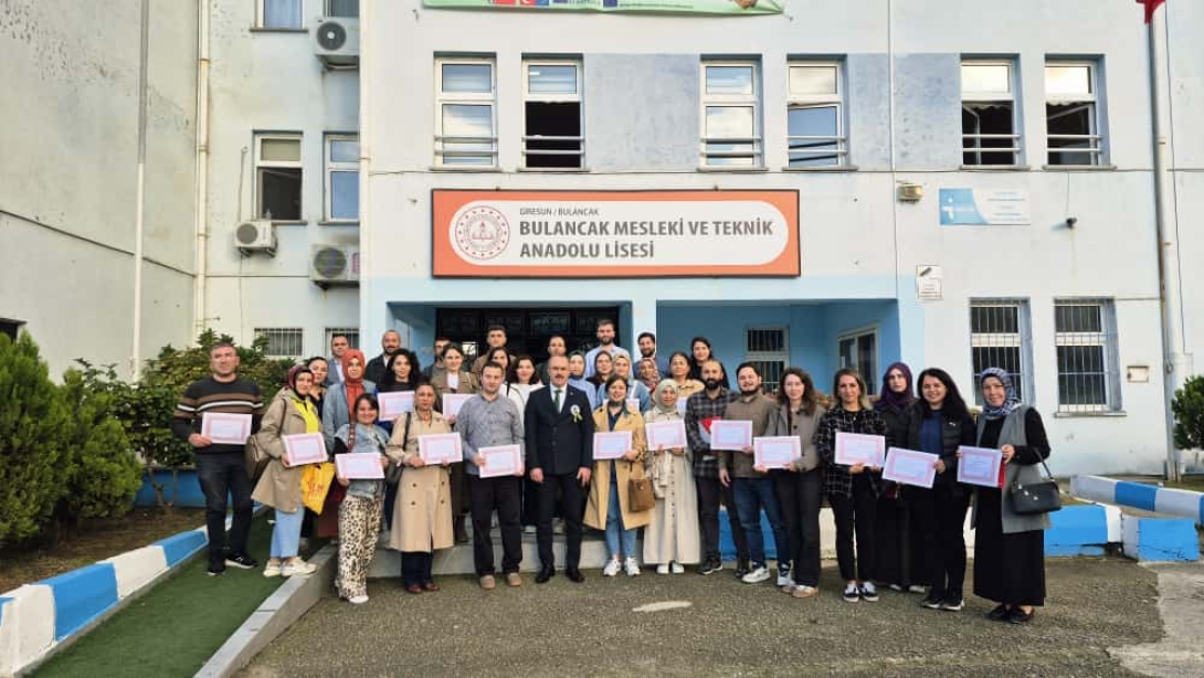 Harezmi Eğitim Modeli Öğretmen Eğitimi tamamlandı.